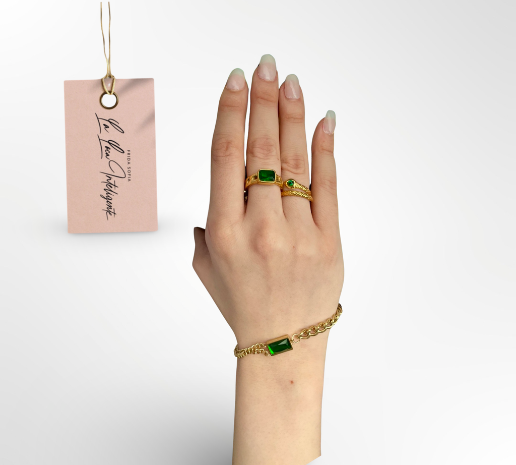 Anillo La Jefa CEO Oro 18k