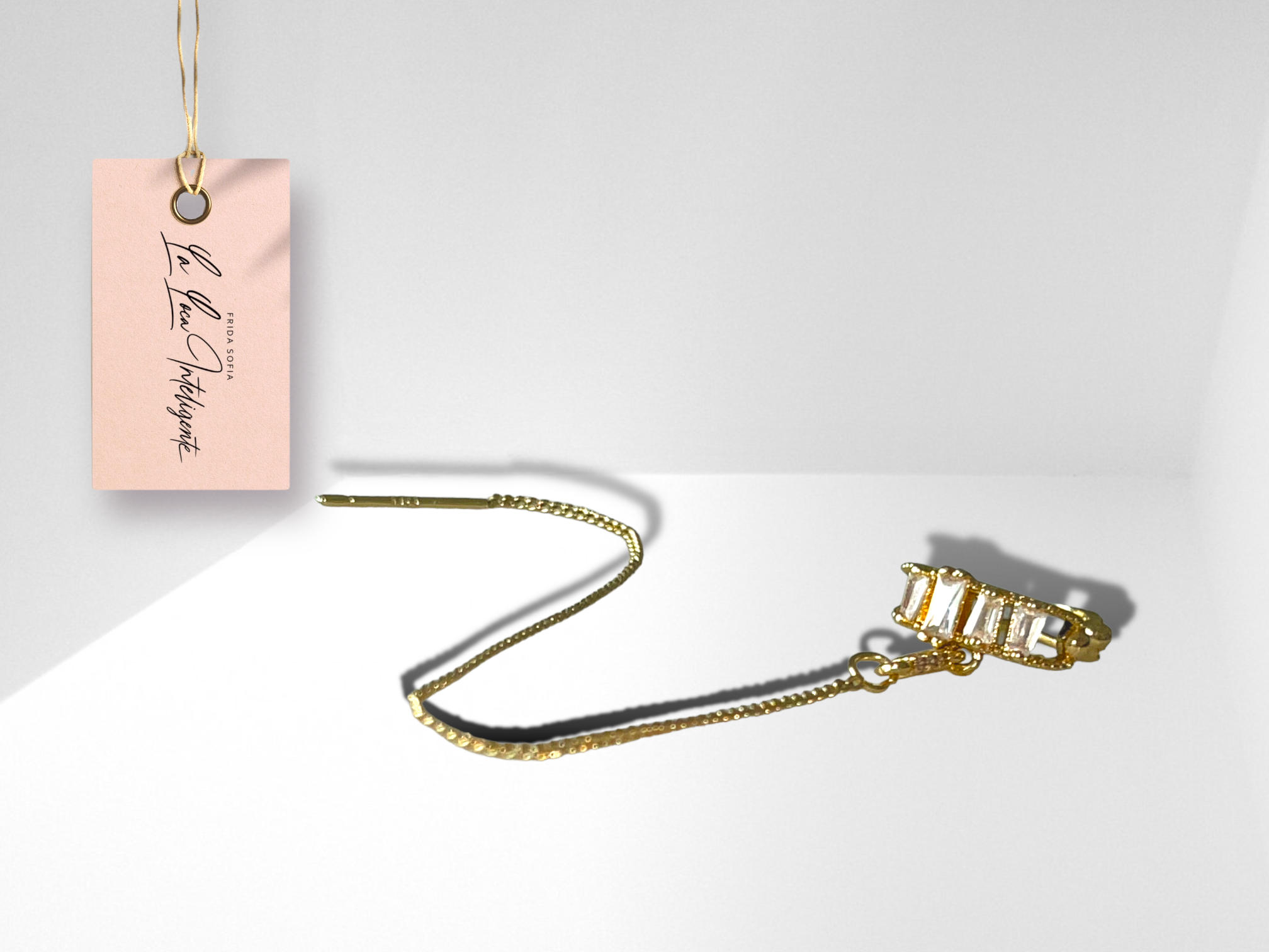 CLIP de oreja inolvidable