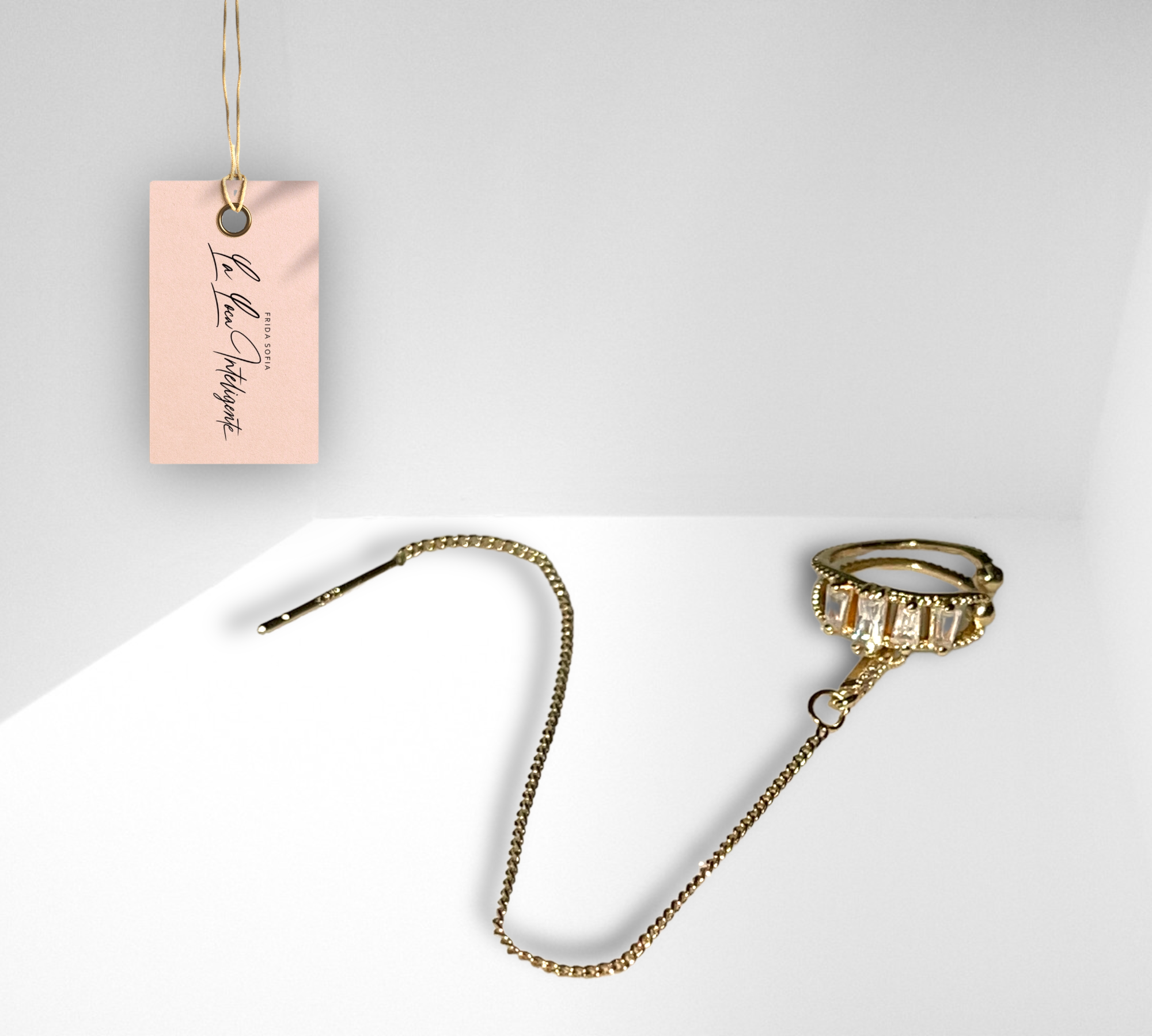 CLIP de oreja inolvidable